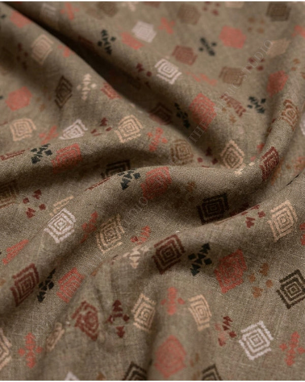 Beige 23161 Mul Cotton Prn Diamond Motif — hand