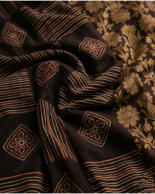 Black 1135 Ajrak Handblock Print Geometric Motif — hand