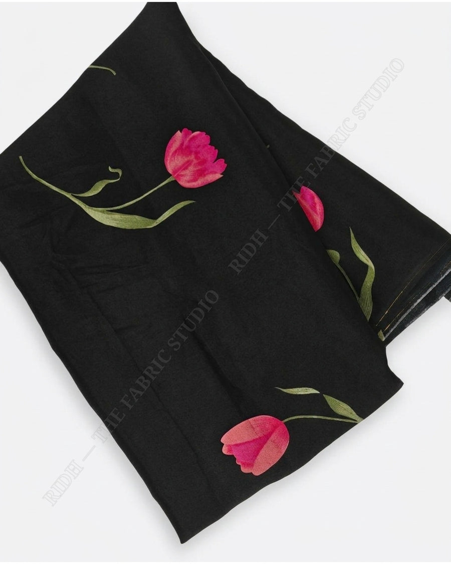 Black 1078 Muslin Prin Tulip Motif — closeup