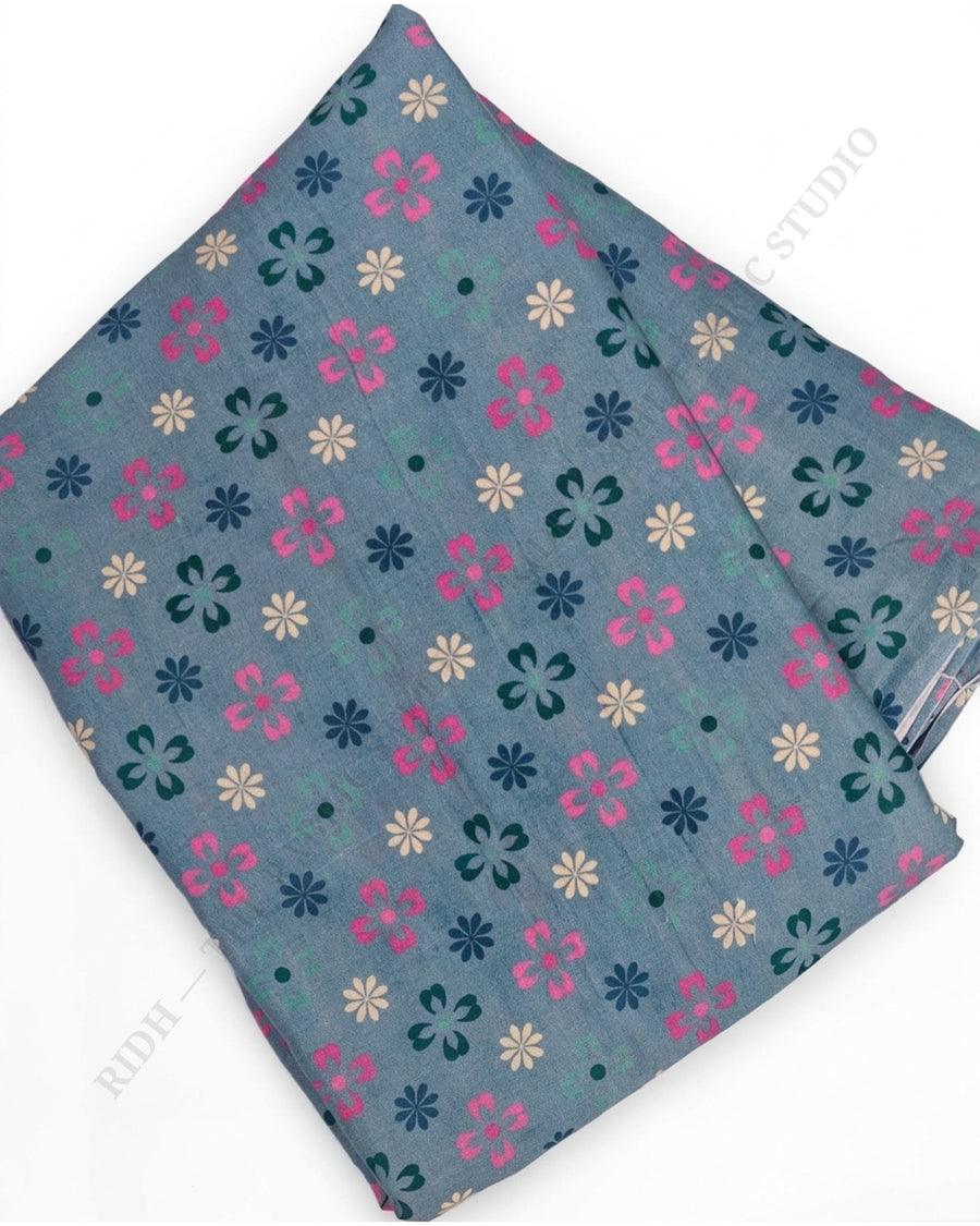 Sky Blue 23117 Mul Cotton Prn Floral — closeup