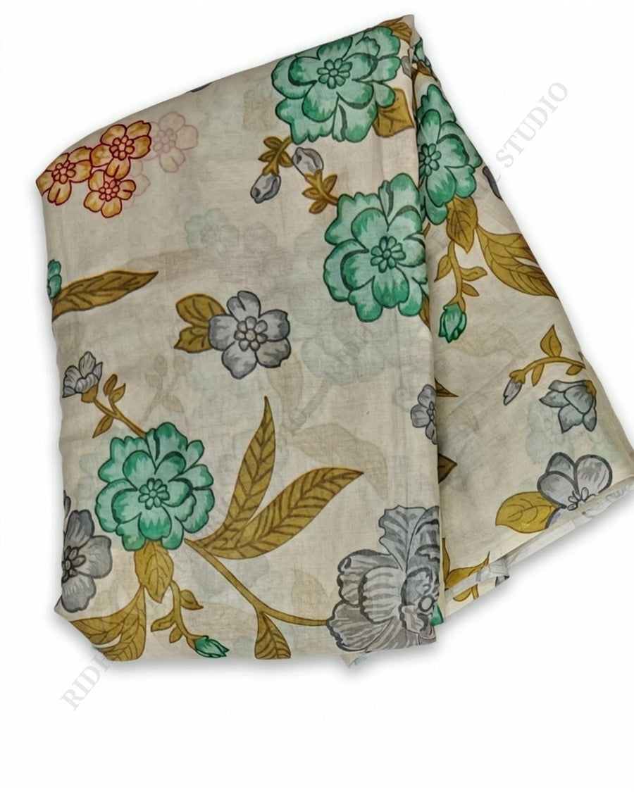 Off White 51005 Mul Cotton Prn Floral — closeup