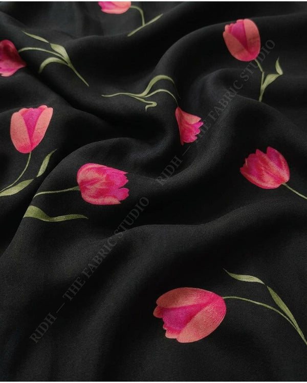 Black 1078 Muslin Prin Floral Motif — hand