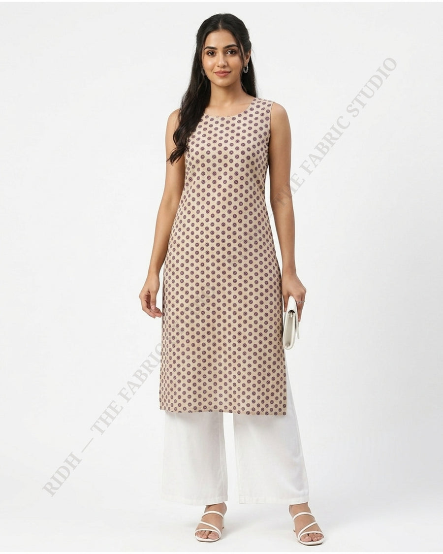 Beige 23139 Mul Cotton Prn Sun Motif — model