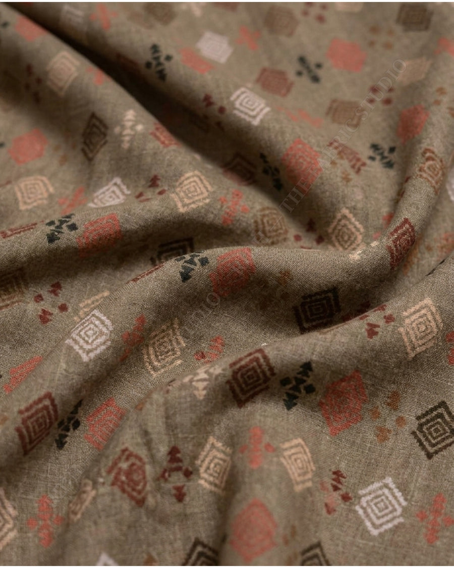 Beige 23161 Mul Cotton Prn Diamond Motif — hand