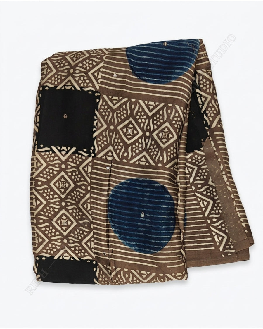 Brown 6079 Organza Prn Geometric Motif — closeup