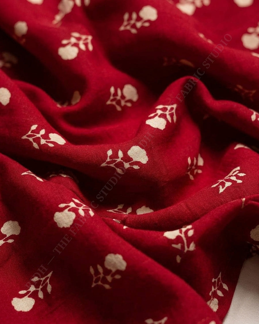Red 1077 Musline Prn Flower Buti — hand