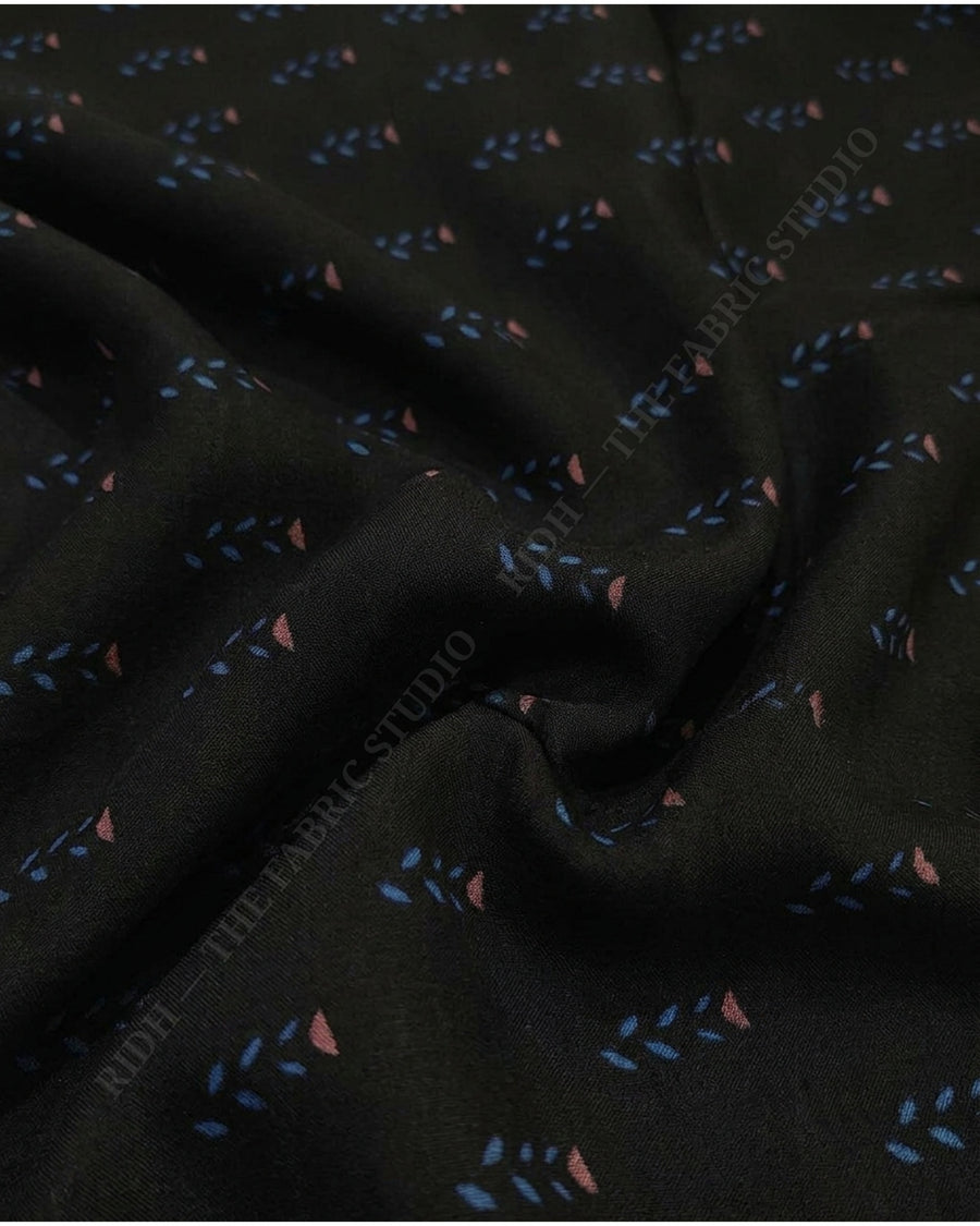 Black 1077 Musline Prn Leaf Buti — hand