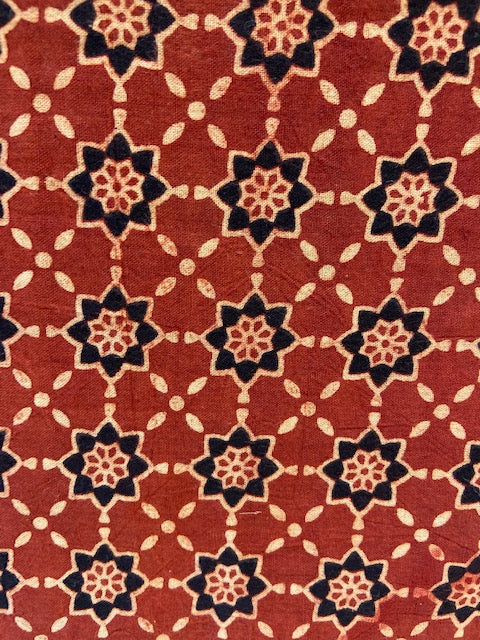 Maroon geometric cotton printed fabric 3565