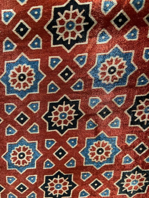 Maroon geometric hand block gaji silk printed fabric 4811